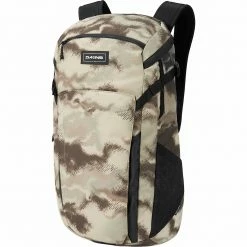 DAKINE Canyon 24L Backpack