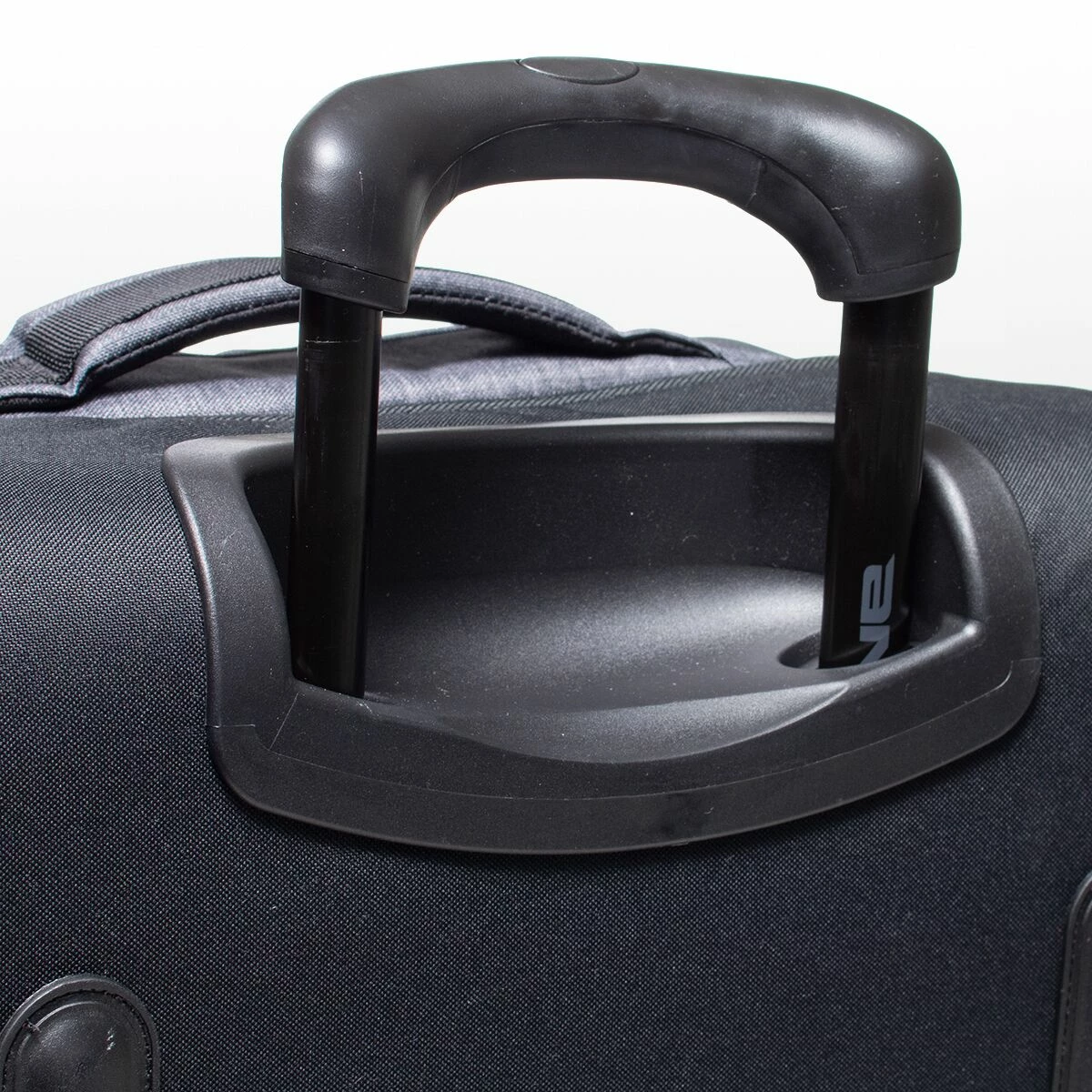 DAKINE Carry On 42L Roller Bag 2 DAKINE Carry On 42L Roller Bag - Image 2